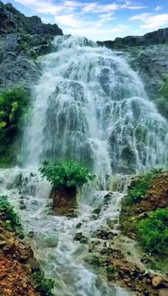 جبل الحُشاء الضالع: وجهة سياحية خلاّبة