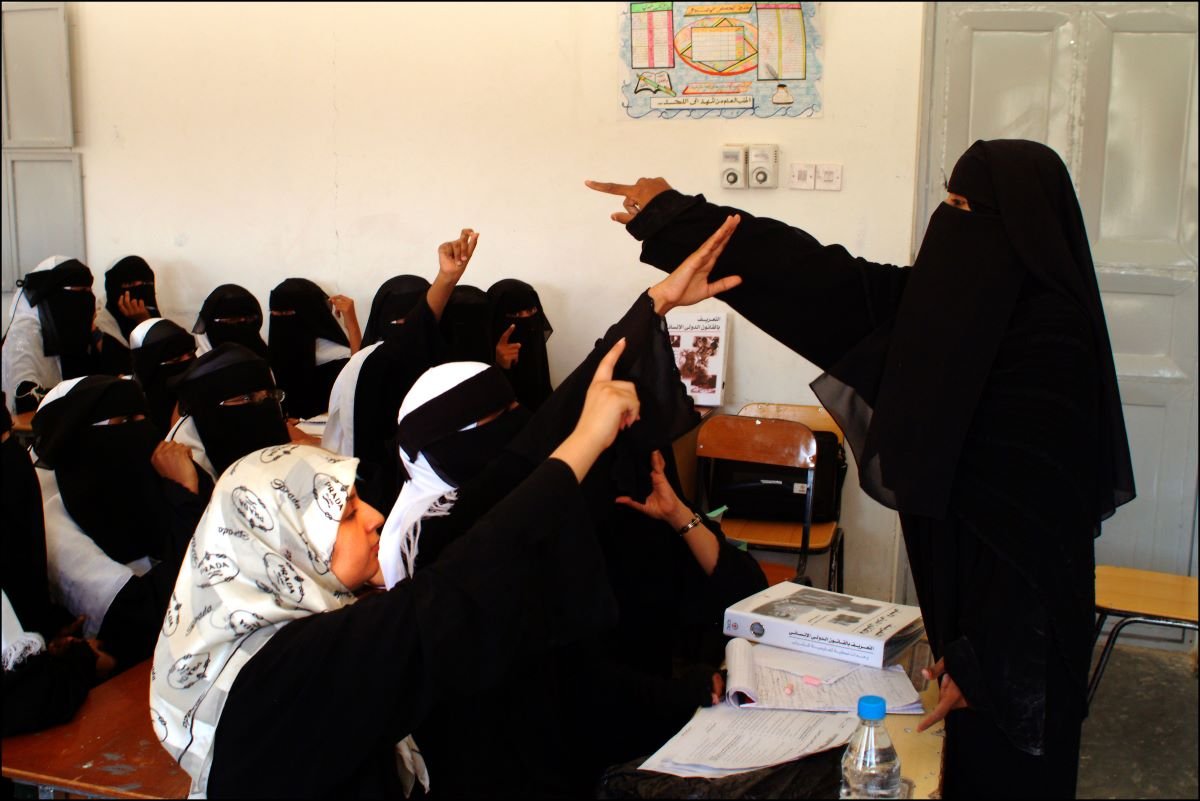 استكشاف الهجرة للريف: فرص عمل وتكامل اجتماعي