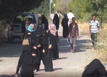التعليم الجامعي.. حلم فتيات الأرياف الذي لم يتحقق