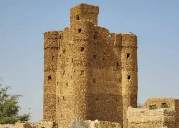 حصون وقلاع شبوة: إرث الأجداد وعبقرية التاريخ
