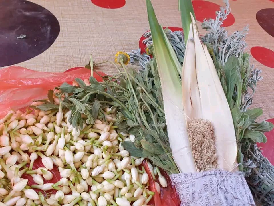 الفل اللحجي.. مصدر رزق ورائحة منعشة