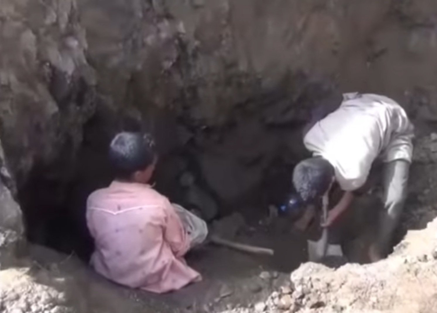 ذهب حجة.. كنز محفوف بالموت