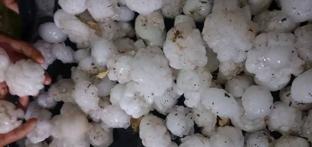 حبات البرد الكبيرة في اليمن.. ظاهرة مناخية عالمية