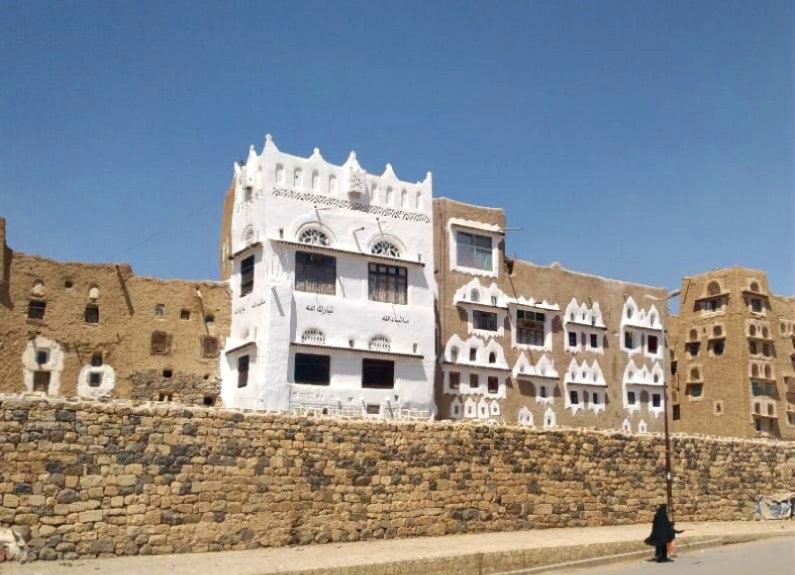 عمران.. عراقة التاريخ وخصوبة الأرض