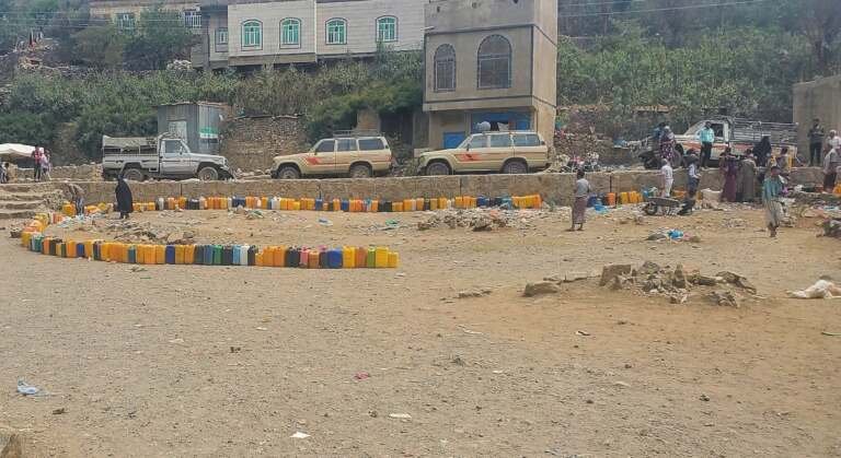 عطش الأرض والإنسان: الجفاف يضاعف معاناة اليمنيين