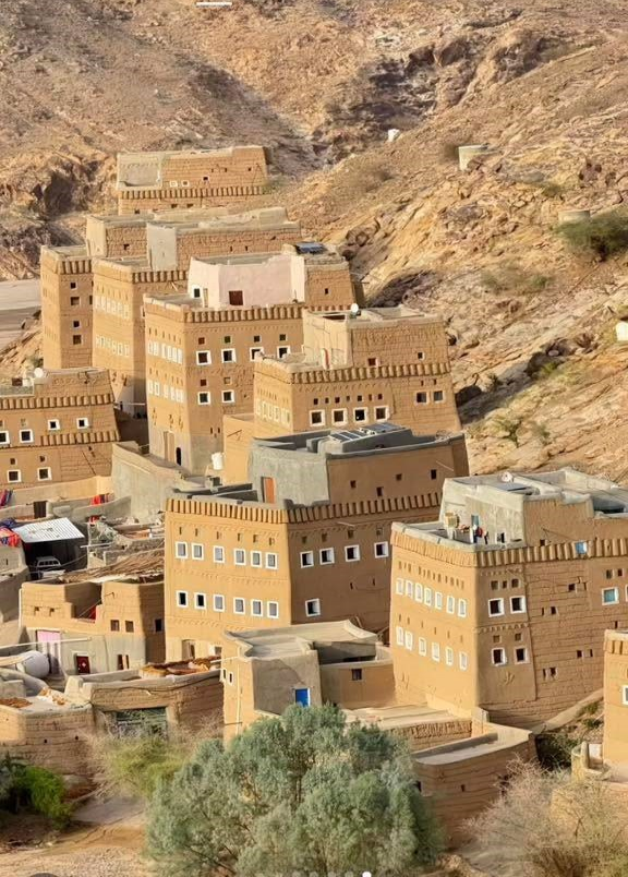 الجوف موطن مملكة معين: حين كانت اليمن تصدر الحضارة