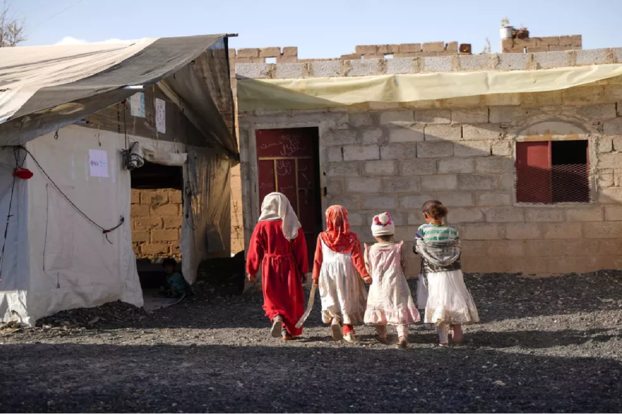 دَكاكين الأرياف.. شريان حياة للسكان