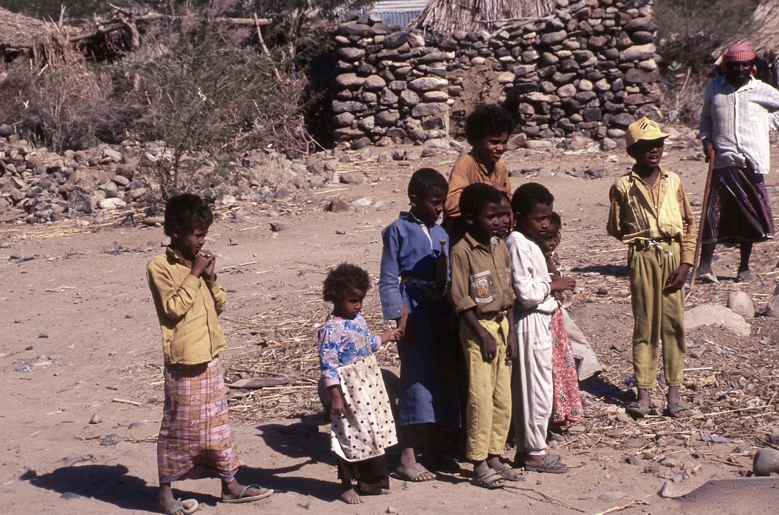 نساء بلا سند: حكايات المهمشات في ريف اليمن