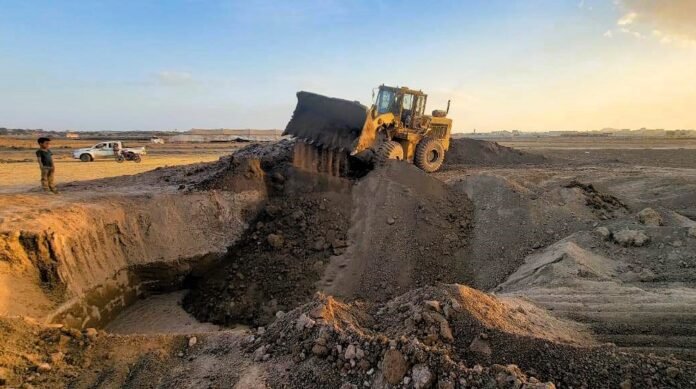 ذمار: ردم 6 آبار مياه عشوائية بمنطقتي ‹الملة› و ‹ثمر›