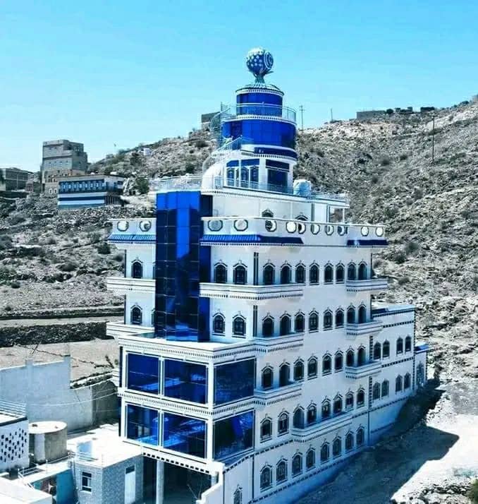 العمارة الحديثة في الضالع:تحولات تعيد تشكيل ملامح الريف