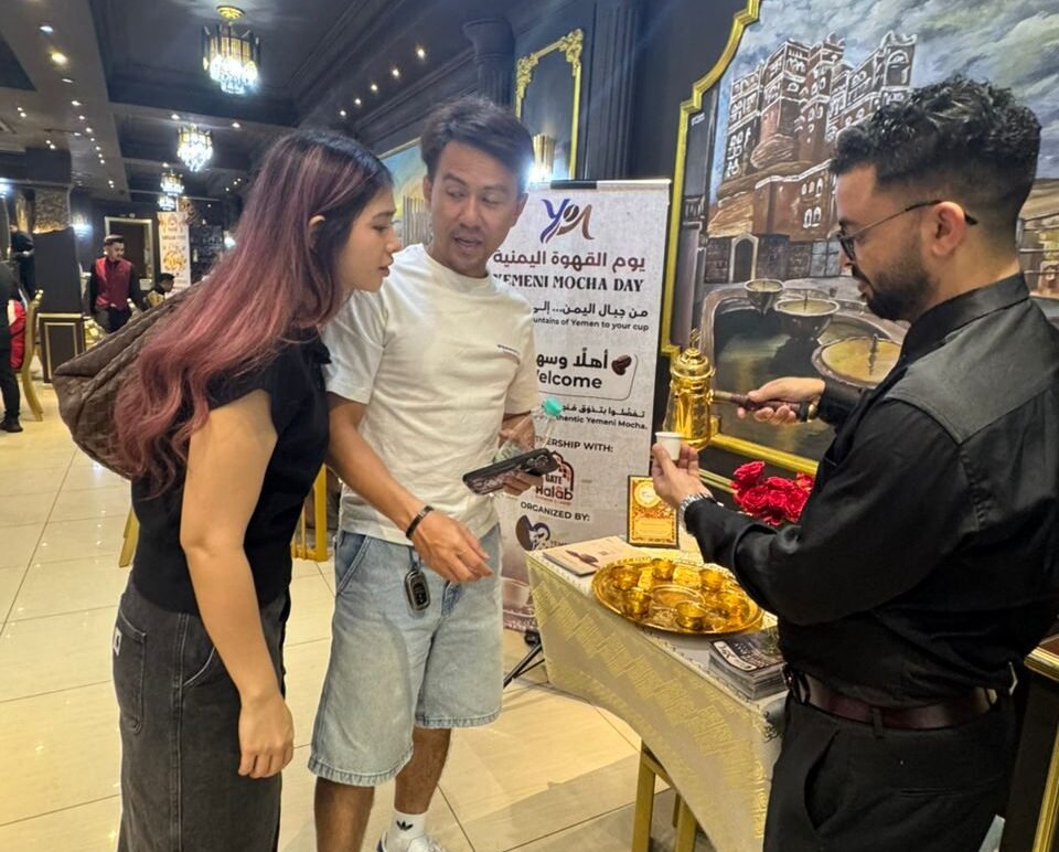 القهوة اليمنية بمهرجان ثقافي للمغتربين في ماليزيا