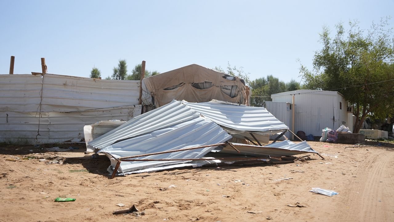 مأرب.. السيول والعواصف تشرّد 270 أسرة نازحة خلال شهر