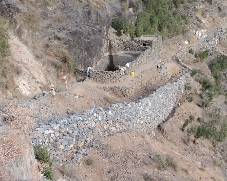 ‹الظهرة› في المحويت: قرية قاومت حصار التضاريس