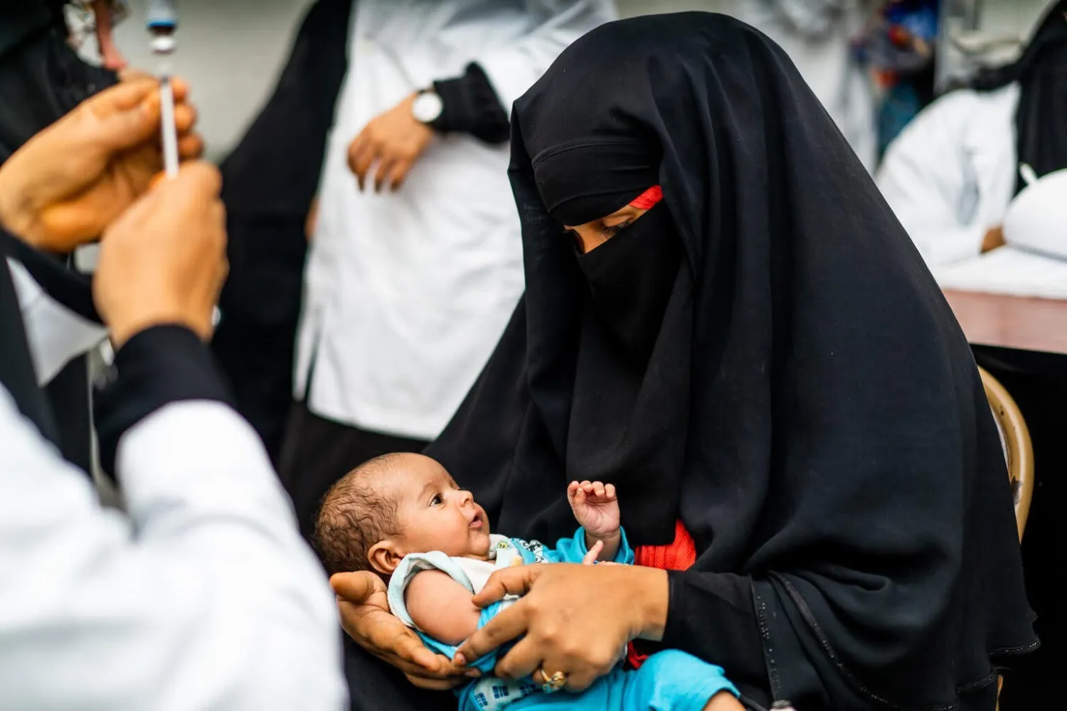 غياب الصحة الإنجابية يهدد حياة نساء ريف المكلا